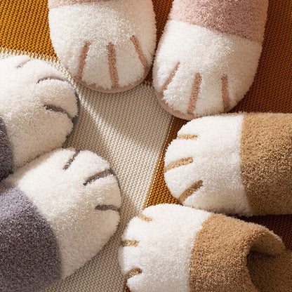 ⚡Clearance sale - Fluffy Cat Paw Slippers🔥